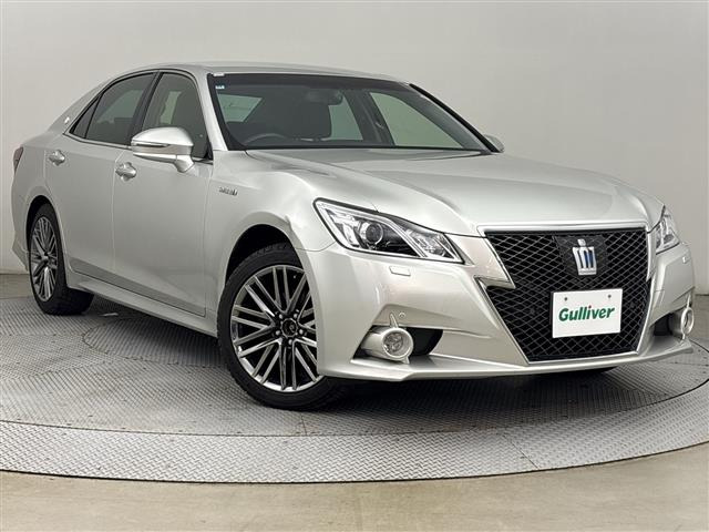 クラウンアスリート ハイブリッド 2.5 G Four 4WD 本革シート