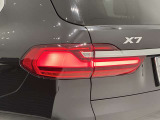 BMW伝統のL字型テールライト