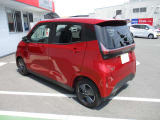 万が一のトラブルにも、全国の3000ケ所の日産サービス工場で修理可能!!年間走行距離無制限、バッテリーも保証対象です!