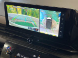 【アラウンドビューモニター】専用のカメラにより、上から見下ろしたような視点で360度クルマの周囲を確認することができます☆死角部分も確認しやすく、狭い場所での切り返しや駐車もスムーズに行えます。