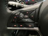 ステアリングスイッチ搭載!ハンドルひとつで手を離さなくても運転中視線をそらさなくても操作が出来て便利です♪