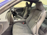 トヨタ中古車「まるごとクリーニング」施工済。外装はもちろん内装はシートを外して見えない所まで徹底洗浄しています。