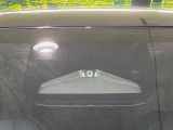 【トヨタセーフティセンス】走行中に前方の車両等を認識し、衝突しそうな時は警報とブレーキで衝突回避と被害軽減をアシスト。より安全にドライブをお楽しみいただけます。