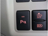 パーキングソナーついています!駐車の時に便利ですよ♪