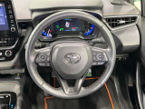 【純正革巻きステアリング】上質な革を使用することで、手にしっかり馴染みとても運転しやすいハンドルです♪