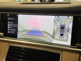 パークアシスト(サラウンドビュー) サラウンドビューモニターは、車両周囲を上から見下ろした映像で表示し、駐車や狭い場所での操作をサポートする安全性と利便性の高いシステムになります。