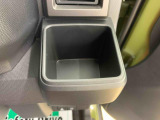 お車の状態をしっかりとお伝えするために1台の車両に付き40枚以上の画像を用意しております。外装はもちろん、室内の装備やお車の特徴などごらんください。