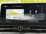 メーカーオプションの内蔵型ドライブレコーダー装備してます。内蔵型なので、フロントガラスを遮ることもありません!