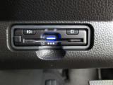 今や標準装備になりつつあるETC車載器も装着されております。料金所を通過するときも楽々です。