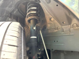 お車を安心してお乗りいただく為には、足回りの定期点検が欠かせません。サービスサポート(有償保証)では無料点検もご提供しており、安心のカーライフをお過ごしいただけるサポート体制が整っています。