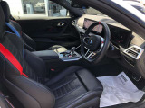 正規ディーラーのBMW専門メカニックが360&deg;納車前点検を徹底的にチェックいたします。点検整備料は車両価格に含まれ、法令12カ月点検が必要な場合も車両価格に含まれます。