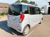 お客様のご予算帯に合わせたお車を常時100台以上取り揃えています!当社のスタッフがお客様のお車選びをしっかりサポートしご提案させていただきます!