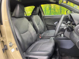 運転席シート廻りは使用感も少なく、良好な状態となっています。前オーナー様が丁寧に使っていたことがよくわかりますね。