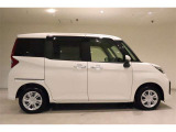 機動力を高める小回り性能。 細い路地に入る時やUターン時、車庫入れや縦列駐車時の取り回しがスムーズに行えます。