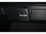アクセサリーDC12Vソケット装備!