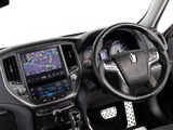 使いやすさや安全性を追求したステアリング周り!高級車ゆえにスイッチ類が多いのも特徴ですね!考え尽くされた配置ですぐに使いこなす事が出来ますのでご安心下さい!是非、体感してみて下さい!!