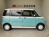 車両右側面からの写真になります。車をご覧になりたい時はお気軽に最寄りの店舗へご相談下さい。