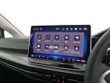 CarplayやAndoroidoautoに対応したスマホ連携機能を装備!