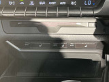 運転席側、助手席側シートヒーターで座席ポカポカ!ステアリングヒーターも付いてます!
