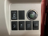 プッシュボタンスタートなどのスイッチ類は集約されていますので扱いやすいですよ♪