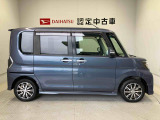 車両右側面からの写真になります。車をご覧になりたい時はお気軽に最寄りの店舗へご相談下さい。