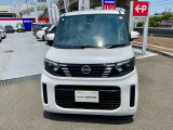 優れたデザイン性ながら小回りの利く軽自動車です