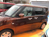 側面からの写真です。ご希望のお車が見当たらない場合は、弊社スタッフがしっかりとお客様のご要望に合ったお車をお探し致します。