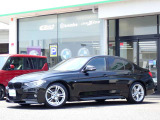BMW在庫保有台数常時100台以上!ご来店の際はBMW本店(厚木市下荻野140-1)にご来店ください!弊社自慢の全天候型ショールーム!BMW在庫保有台数常時100台以上ございます!