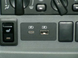 USB電源が2種類ございます。