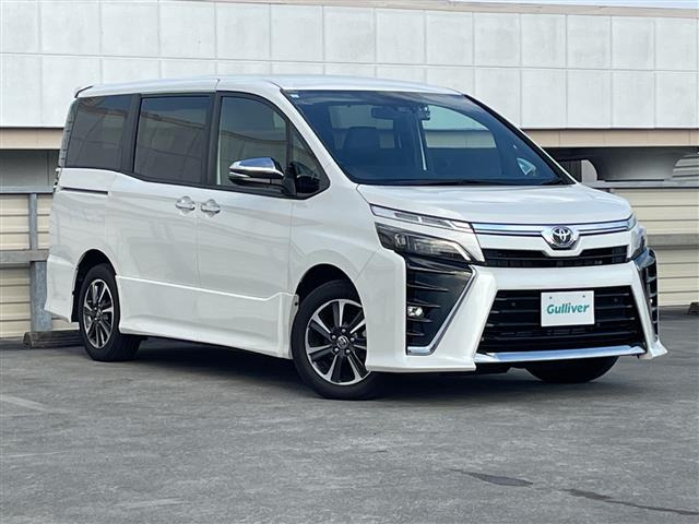 ヴォクシー 2.0 ZS 煌III 修復歴無し