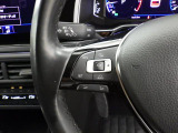 追従型クルーズコントロール「ACC」。設定した速度を上限に自動で加減速し、一定の車間距離を保つことでロングドライブの疲労を軽減します。