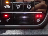 運転席/助手席にシートヒーター付いてます。寒い朝でも、あったかホカホカシートヒーター で快適です。