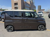 視界の良さなど、いつでも安心して運転できるようにドライバーをサポートします。