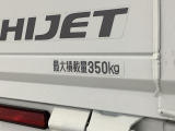 【低燃費の軽自動車】地球に優しく、お財布にも優しい低燃費!ガソリン高騰の今、本当に助かります!そのうえ、良く走ってくれますよ!本当に最近のクルマは、燃費が良いですね!