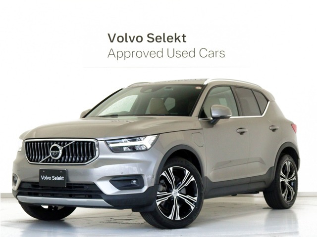 XC40 リチャージ プラグイン ハイブリッド T5 インスクリプション