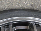 タイヤサイズは、155/65R14です。