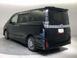 3つの安心を1台にセットされたトヨタの中古車! カーライフの強い味方!1年間走行距離無制限のロングラン保証付!