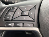 【ステアリングスイッチ】運転中、前方から目線をそらすことなく、オーディオ等の操作が可能な便利機能!安心&快適なドライブを演出してくれます♪