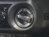 4WD切り替えスイッチがついておりますので、悪路での走行も安心ですね☆