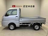 側面からの写真です。ご希望のお車が見当たらない場合は、弊社スタッフがしっかりとお客様のご要望に合ったお車をお探し致します。