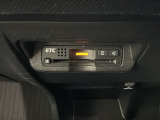 いまや快適なカーライフに欠かせないETCが付いています。