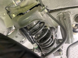 お車を安心してお乗りいただく為には、足回りの定期点検が欠かせません。サービスサポート(有償保証)では無料点検もご提供しており、安心のカーライフをお過ごしいただけるサポート体制が整っています。