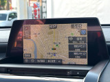 【メーカー純正ナビ】インテリアに溶け込むスタイリッシュな「専用設計」メーカーナビを装備♪視認性や操作性など基本性能にも優れ、より上質なカーライフをお楽しみいただけます。