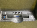 【ETC】高速道路の料金所をストレスなく通過!話題のスポットやサービスエリアに多い「スマートIC」利用時は必須のアイテムです。当店でセットアップを実施、ご納車当日からすぐにご利用いただけます!