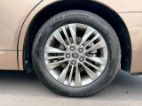 気になるお車がありましたら右の電話番号から直接お店にお問い合わせください。支払方法から車両情報、状態までなんでもご説明させて頂きます。スタッフ一同ご連絡お待ちしております。