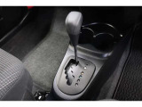 従来のATに比べ変速ショックの少ないCVT。シフトの操作はAT車と同じです。