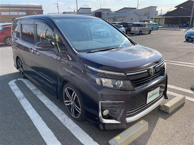 トヨタ ヴォクシー 