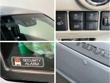品質へのこだわり!フロアマットやシートなど車内をキレイに清掃し、ニオイや汚れなどを徹底的にクリーニングしてもらっております。室内はピカピカです☆