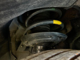 お車を安心してお乗りいただく為には、足回りの定期点検が欠かせません。サービスサポート(有償保証)では無料点検もご提供しており、安心のカーライフをお過ごしいただけるサポート体制が整っています。