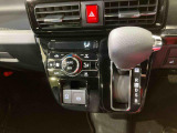納車前にはプロのメカニックが、各部の点検を行います。ディーラーにしか出来ない品質、そしてサービスできっと満足していただけると思います!